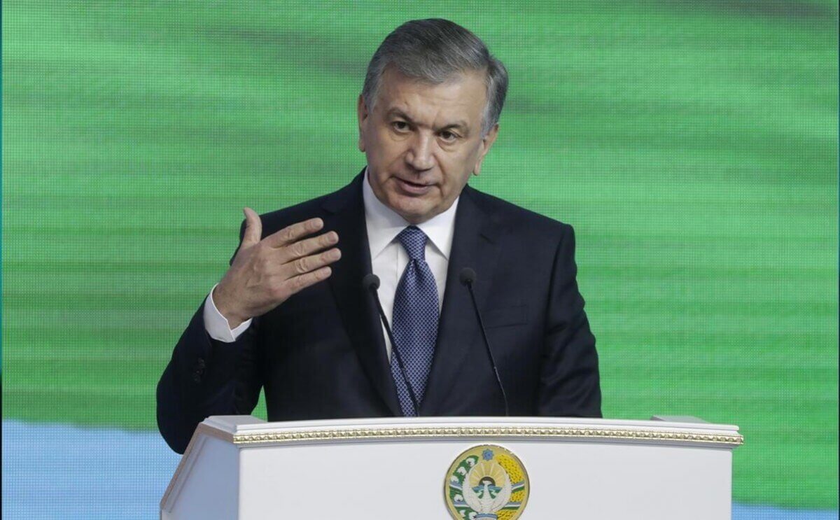 Өзбекстан президентінің өкілдігі жеті жылға дейін ұзартылады