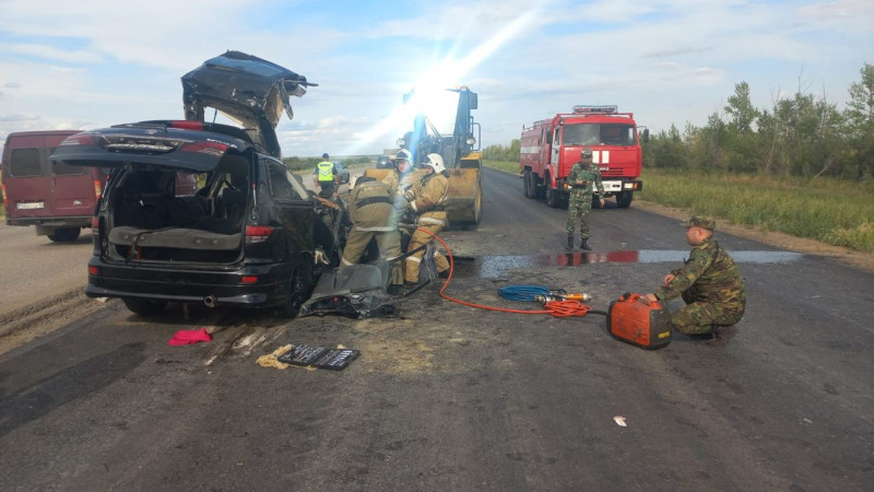 Четыре человека погибли в ДТП на трассе в Костанайской области