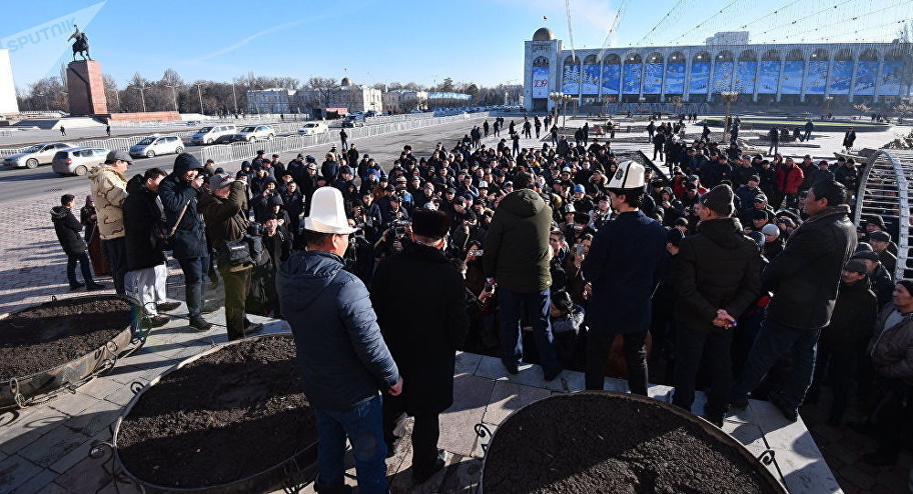 Беспорядки в Бишкеке после выборов 