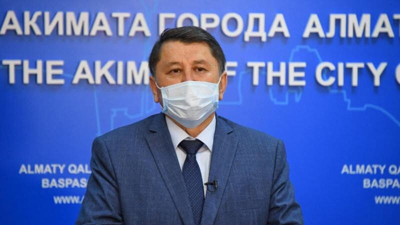 Бекшин коронавирусқа қарсы едәуір тиімді вакцинаны атады