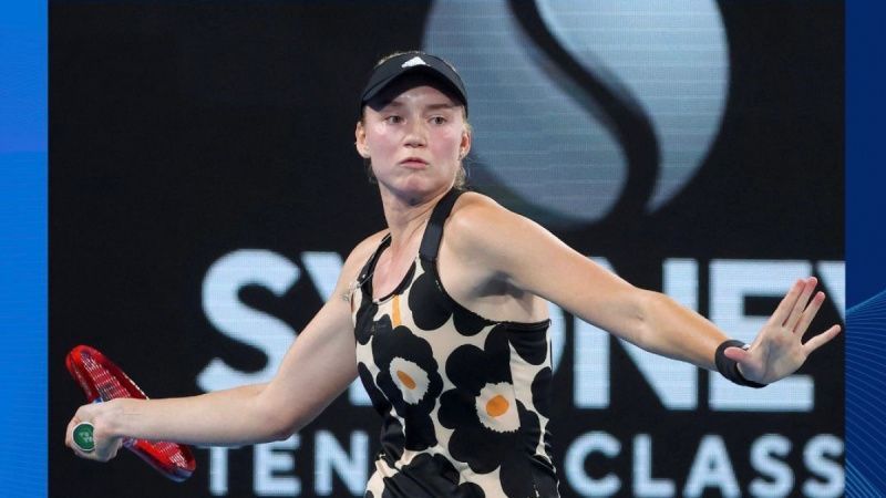 Тенисистка Елена Рыбакина покинула Australian Open из-за травмы