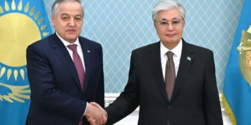 Тоқаев Тәжікстанның Сыртқы істер министрін қабылдады