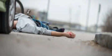 Павлодарда ер адам бұрынғы әйелін әдейі көлікпен жаншып, мүгедек етті