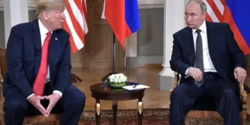 Владимир Путин мен Дональд Трамп телефонмен 1,5 сағат бойы сөйлескен