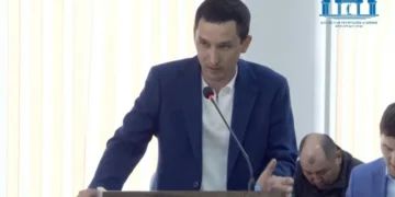 Қаржаубай Нұрымов: Балаң денсаулығын қойып берсін деп айтты