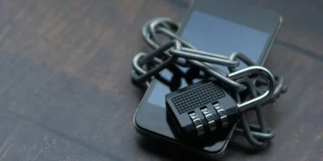 Бір аптадан кейін Қазақстанда смартфондар бұғаттала бастайды