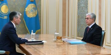 Токаев принял акима области Улытау