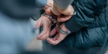 Афериста вернули из Саудовской Аравии в Казахстан