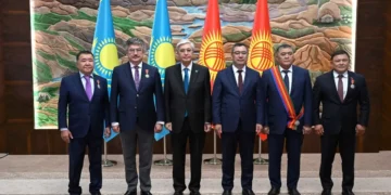 Тоқаев Қырғызстанның бірқатар мемлекет және қоғам қайраткерін марапаттады