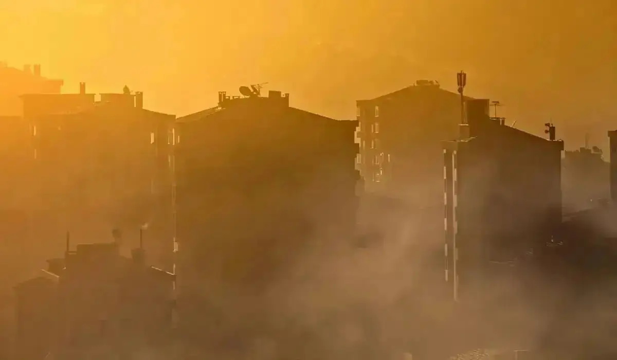 Қазақстанның төрт қаласында ескерту жарияланды