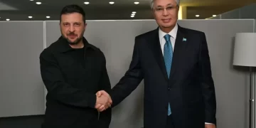 Токаев и Зеленский обсудили вопросы двустороннего сотрудничества