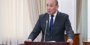 Экс-министр Қанат Шарлапаев Ақордадағы қызметінен кетті