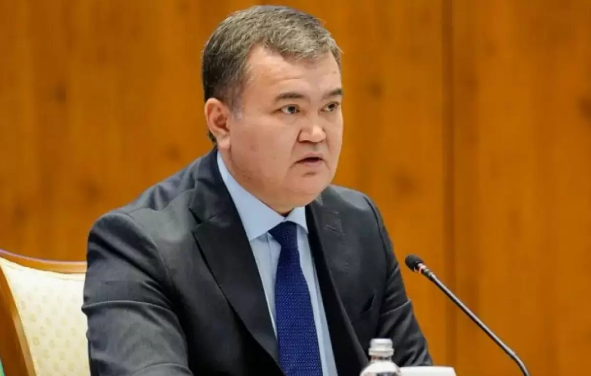 Аким Астаны уходит с поста? Ответ Жениса Касымбека