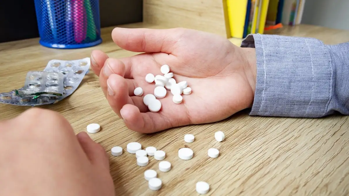 Оралда 10-сынып оқушысы есірткімен ұсталып, 7 жылға сотталып кетті