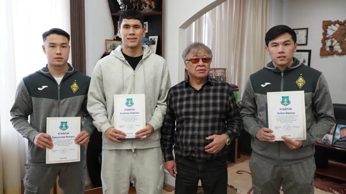 «Қайраттың» қақпашысы Темірлан Анарбеков студент атанды