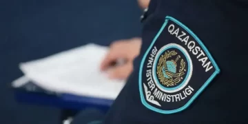 Шымкентте аудандық полиция бастығы пара алғаны үшін 6 жылға сотталды