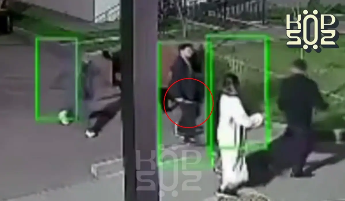 Мужчина с ножом гонялся за прохожими в Алматы