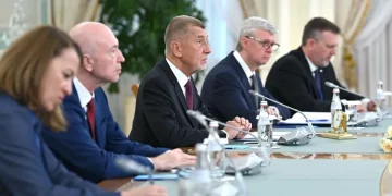 Премьер Чехии заявил о намерении увеличить товарооборот с Казахстаном