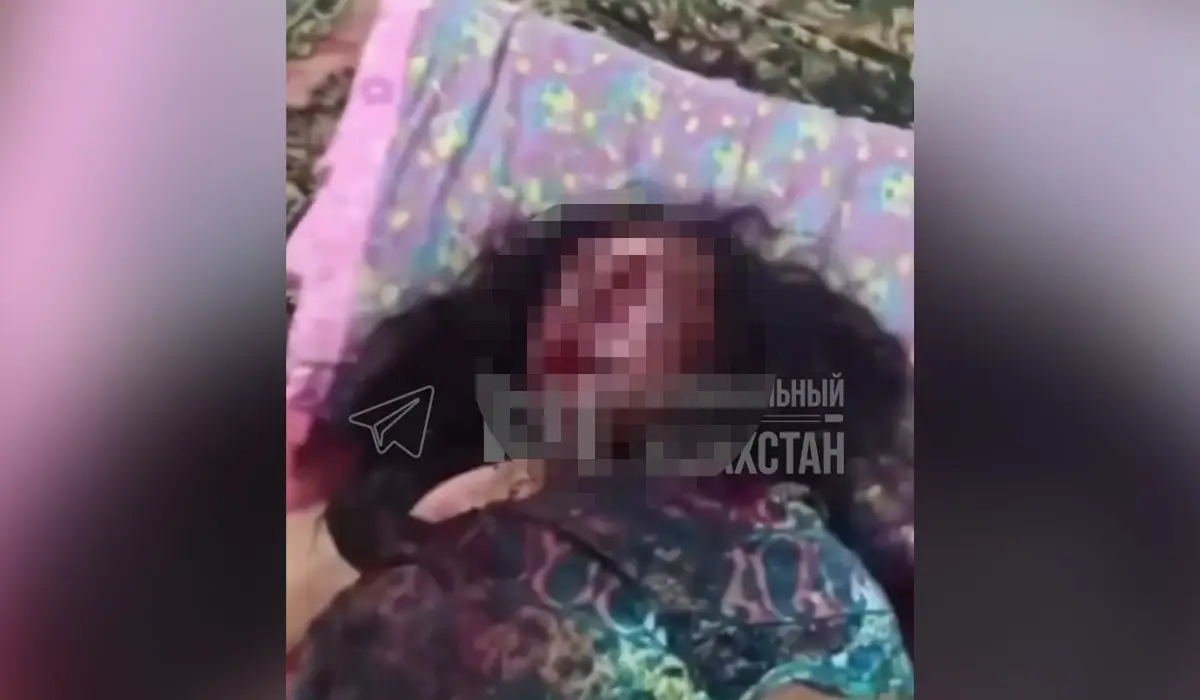 В Туркестанской области неизвестные в масках ворвались в дом и избили женщину