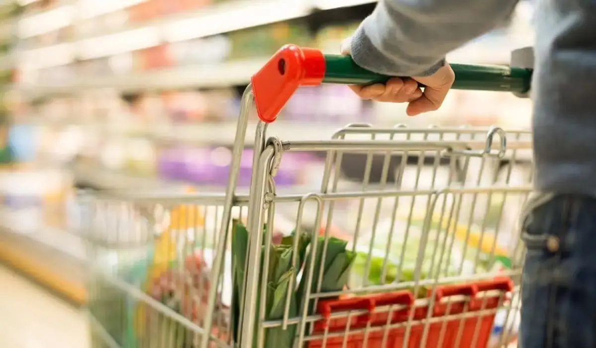 Социально значимые продукты в Казахстане подешевели на 0,2% в августе