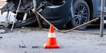 Алматы облысында жол апатынан әйел көлікте қысылып қалды