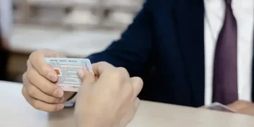 Қазақстандықтар Қытай жолдарында көлік жүргізе алады