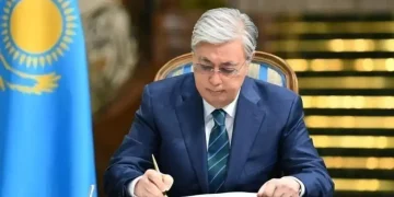 Токаев подписал указ о досрочном прекращении полномочий маслихатов всех уровней