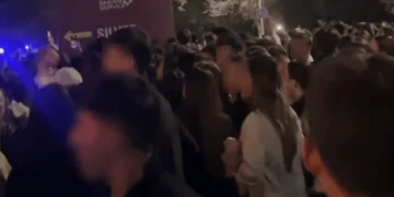 Пострадавшая во время давки на концерте Кайрата Нуртаса остается в реанимации