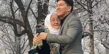 Әнші Сәкен Майғазиевтің анасы дүниеден өтті