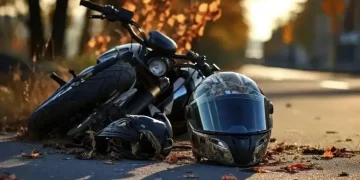 БҚО-да мотоцикл жүргізушісі апаттан кейін ауруханада көз жұмды
