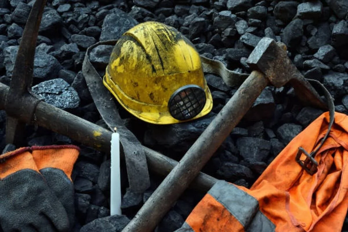 Колумбияда заңсыз алтын кенішінің опырылуынан 14 адам қаза тапты