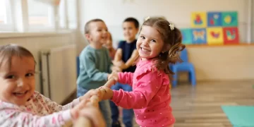 Тоқаев «Бағанашыл» балалар үйінің тәрбиеленушілерін мәжбүрлеп көшіруді тоқтатты